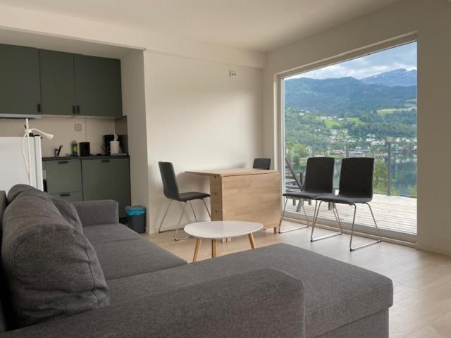 Trolltun, Frystevegen 4 Hotel Ulvik Kültér fotó